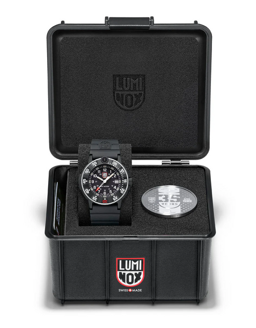 Luminox Sea Original Navy Seal Heritage Dive Quartz Watch XS.3001 Luminox Sea Original Navy Seal Heritage Dive Quartz Watch XS.3001