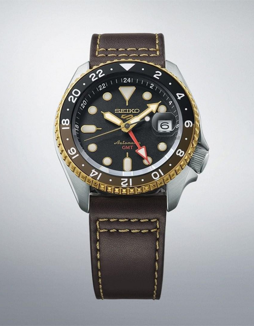 Load image into Gallery viewer, SEIKO 5 Sports SKX Series GMT SSK036 SSK036K SSK036K1
