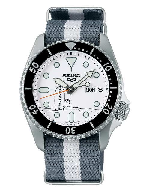 Load image into Gallery viewer, Seiko 5 Sports 55th anniversary PEANUTS Limited Edition Peanuts &#39;Snoopy&#39; SPRK25 SPRK25K SPRK25K1
