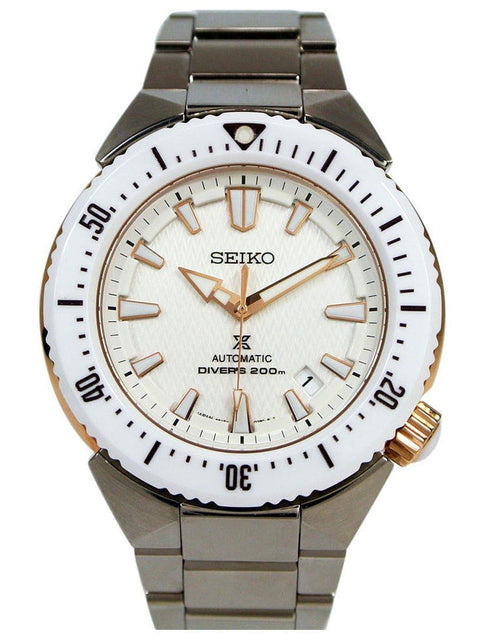 Load image into Gallery viewer, Seiko Prospex Automatic Divers 200m Watch SBDC037
