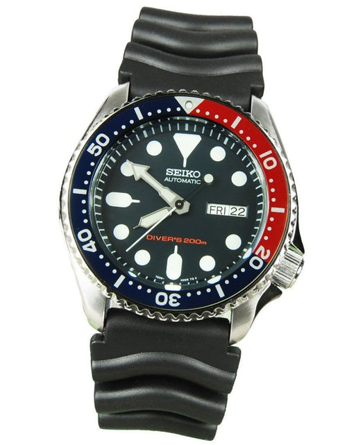 Load image into Gallery viewer, SKX009K1 SKX009K Seiko Automatic Analog Male Divers Watch with Extra Strap

