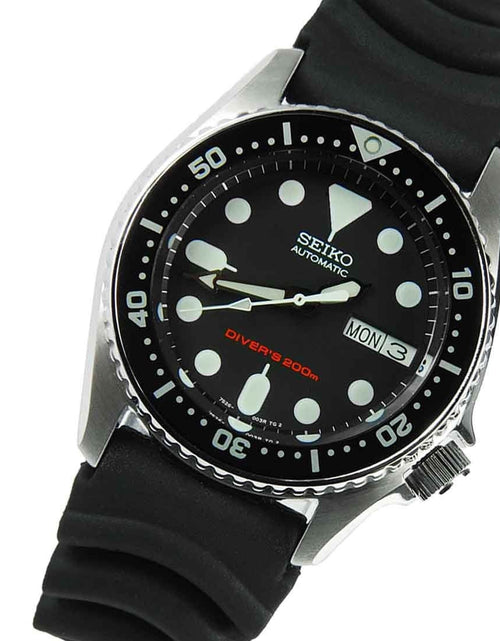 Load image into Gallery viewer, SKX013K1 SKX013K Seiko Automatic Day Date Mens Dive Watch + EXTRA Leather Strap
