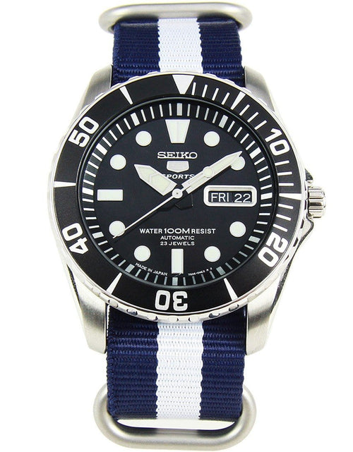 Load image into Gallery viewer, Seiko 5 Sports Diving Watch SNZF17J2 SNZF17 with EXTRA BRACELET
