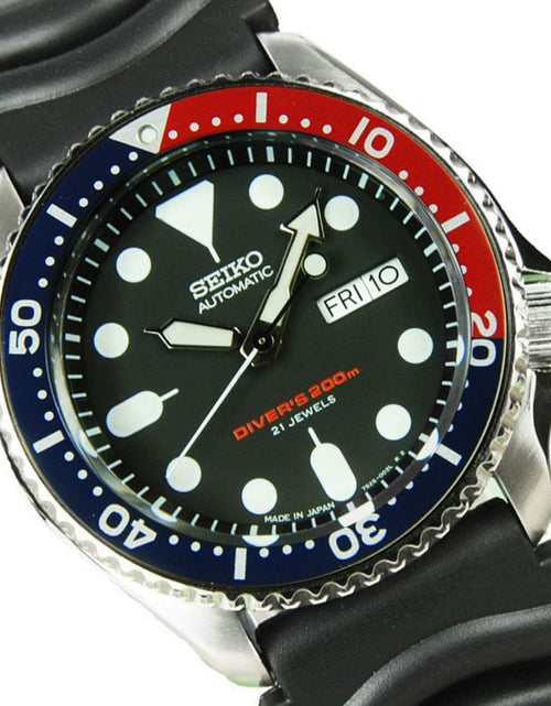 Load image into Gallery viewer, Seiko Automatic Diver Pepsi Dial Japan Watch SKX009 SKX009J1
